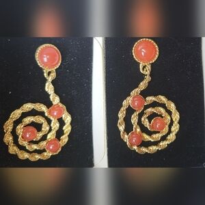 Vintage Avon Swirl Earrings NIB Clip On
